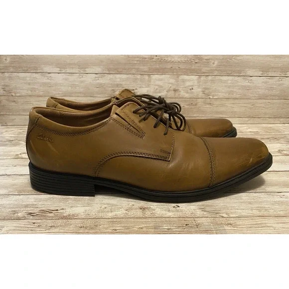Clarks | Shoes | Clarks Shoes Mens Size 5 Brown Leather  display picture 1